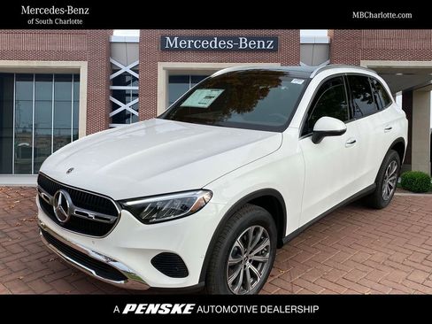 Certified 2025 Mercedes-Benz GLC 300 4MATIC image 1