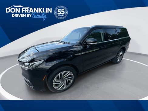 New 2025 Lincoln Navigator Reserve AWD/4WD image 1