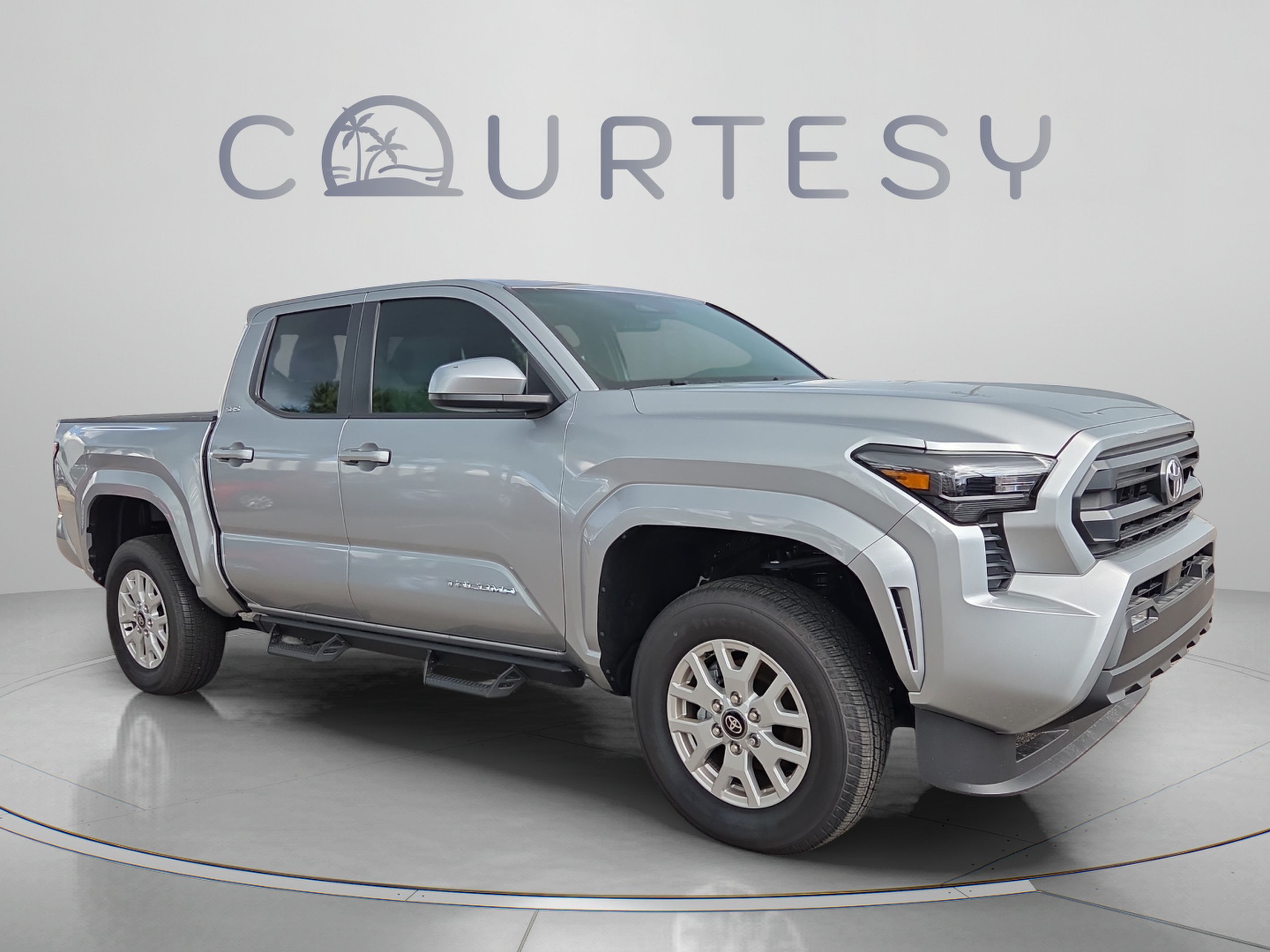Certified 2026 Toyota Tacoma SR5 AWD/4WD image 9
