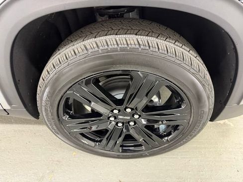 New 2026 GMC Acadia Elevation w/ Black Edition FWD image 4