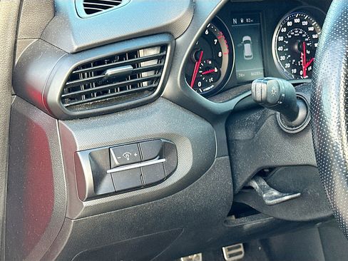 Used 2019 Hyundai Veloster N N image 10