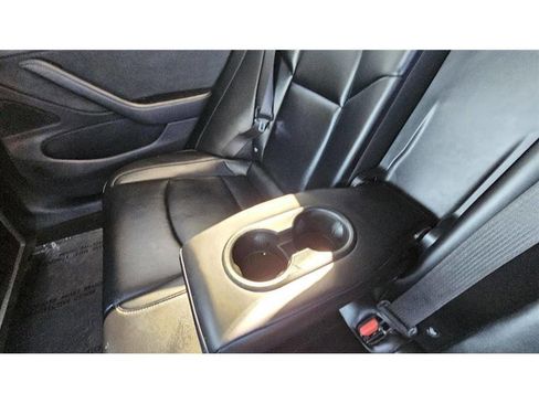 Used 2018 Tesla Model 3 Long Range image 24
