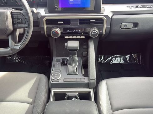 Used 2025 Toyota Tacoma SR5 RWD image 16