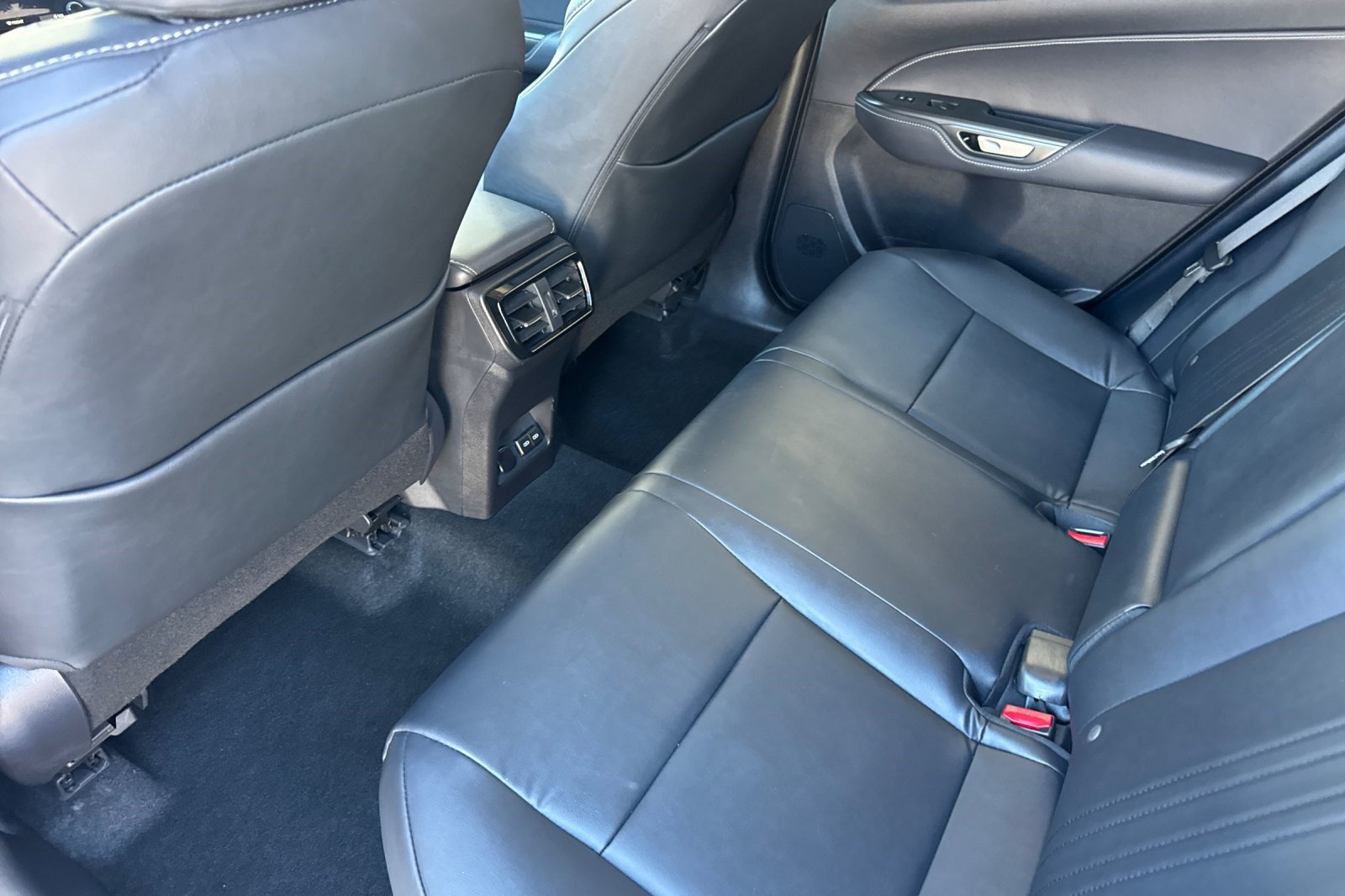 Certified 2026 Lexus NX 350h AWD w/ Accessory Package (2T) image 26
