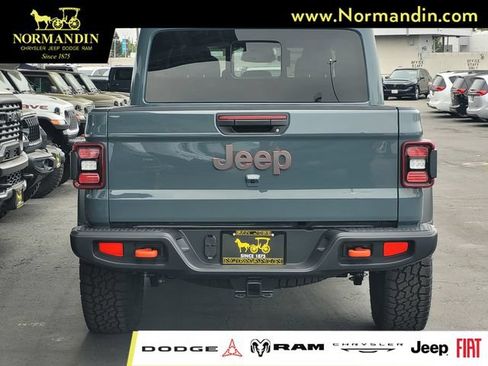 New 2026 Jeep Gladiator Mojave AWD/4WD image 5