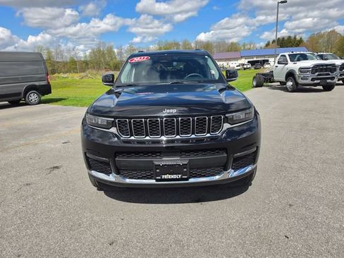 Used 2023 Jeep Grand Cherokee L Limited AWD/4WD image 2