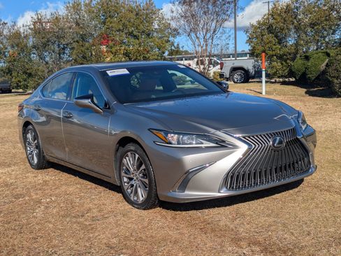 Used 2020 Lexus ES 350 w/ Premium Package image 1