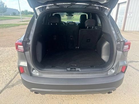 Used 2025 Ford Escape ST-Line Select AWD/4WD image 16