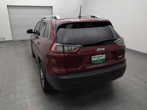 Used 2020 Jeep Cherokee Latitude Plus w/ Comfort/Convenience Group FWD image 6