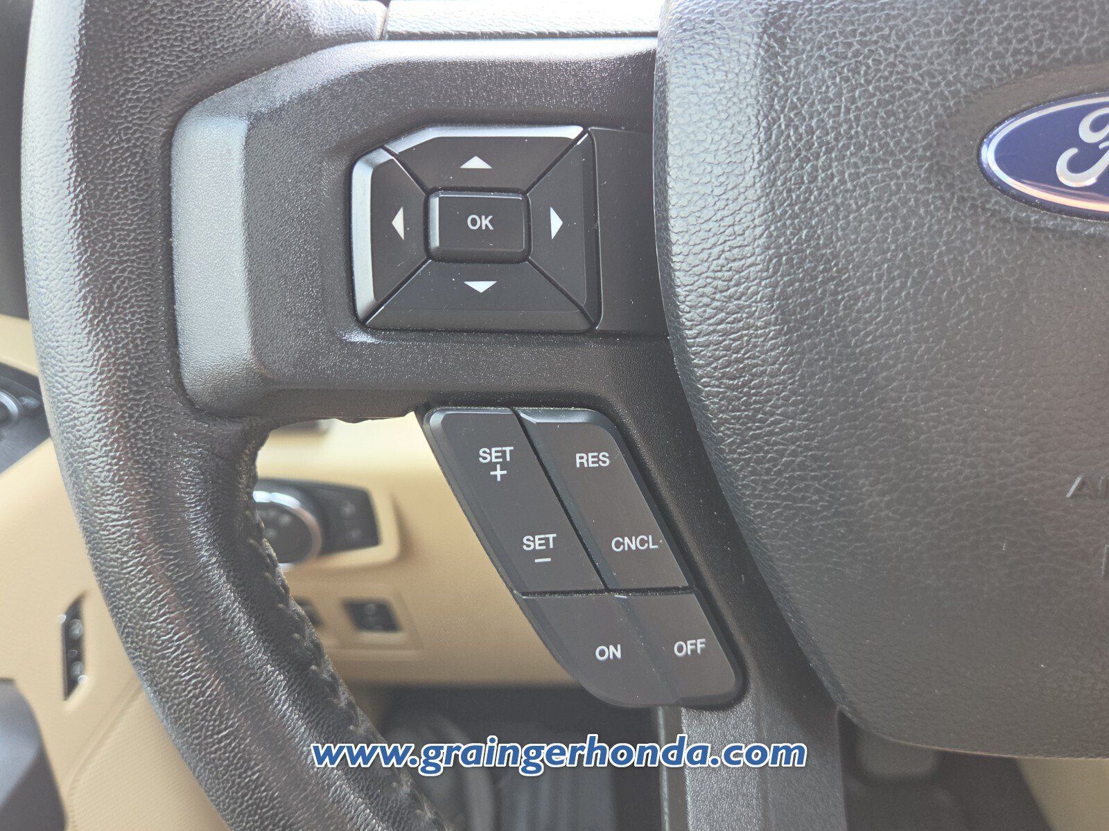 Used 2018 Ford F150 XLT w/ Equipment Group 302A Luxury AWD/4WD image 19
