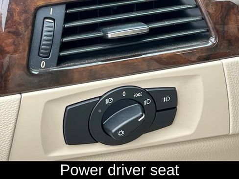 Used 2007 BMW 335i Convertible RWD image 14