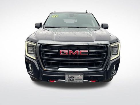 Used 2022 GMC Yukon XL AT4 image 8