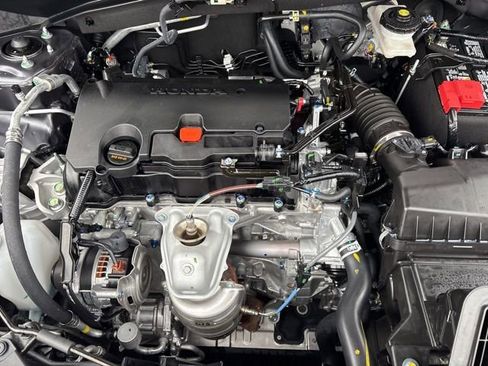 Used 2026 Honda HR-V LX image 34