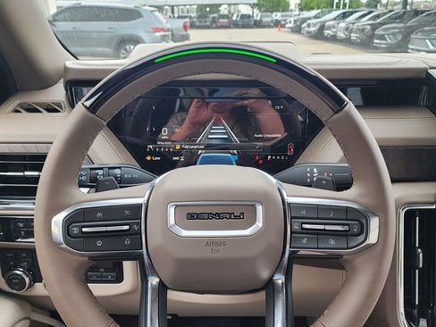New 2026 GMC Yukon Denali w/ Denali Reserve Package AWD/4WD image 20