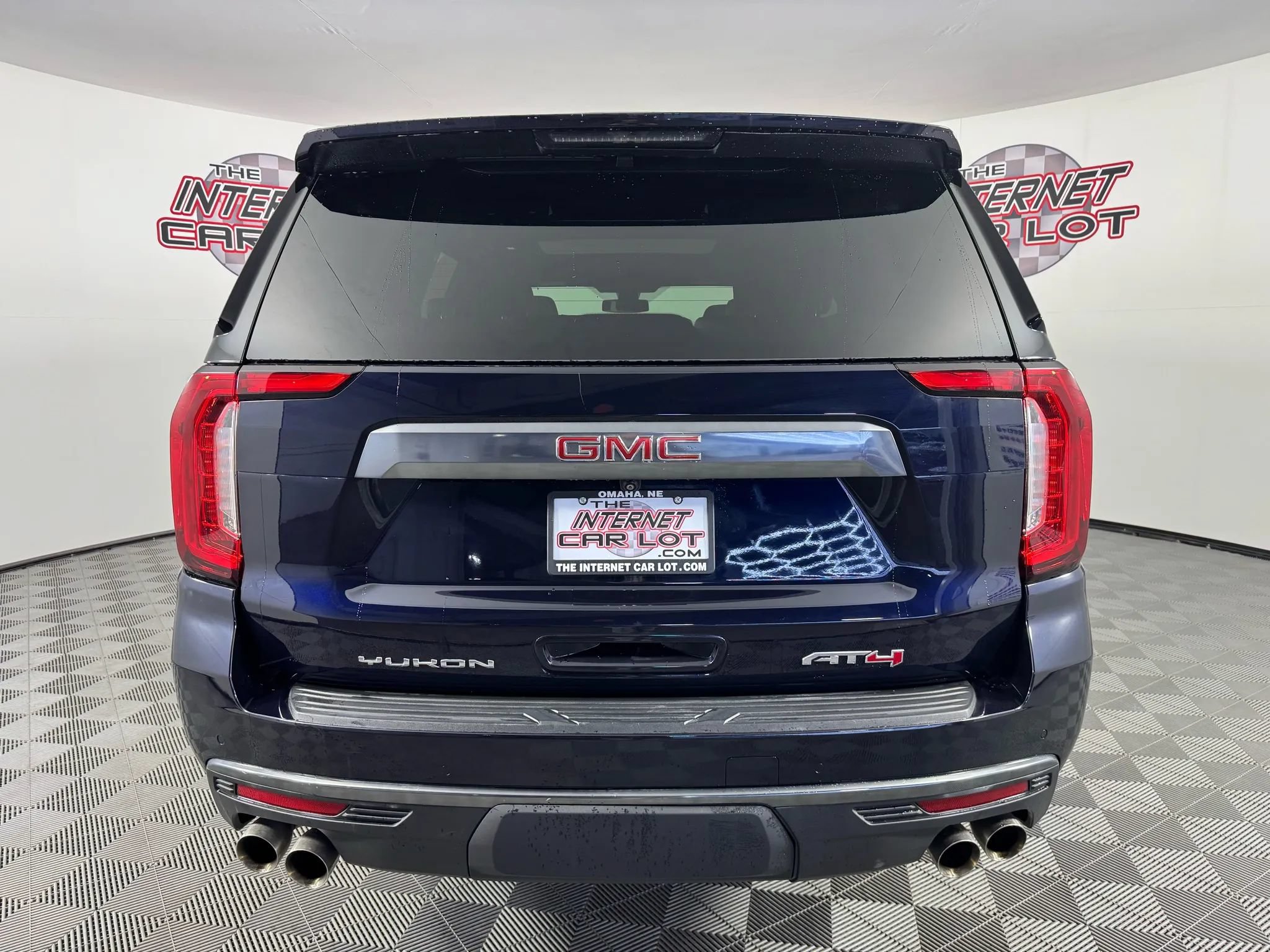 Used 2022 GMC Yukon AT4 AWD/4WD image 6