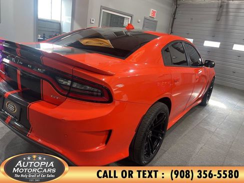 Used 2022 Dodge Charger GT image 5