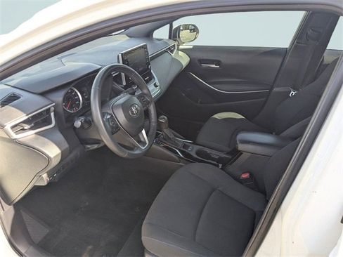 Used 2020 Toyota Corolla SE image 18