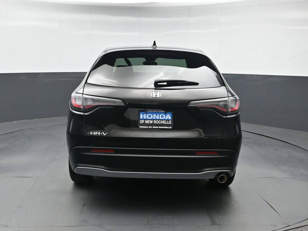 Used 2025 Honda HR-V Sport image 5