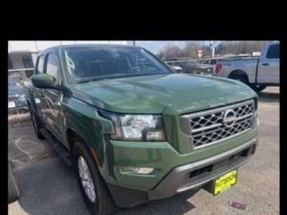 Used 2024 Nissan Frontier SV w/ SV Convenience Package