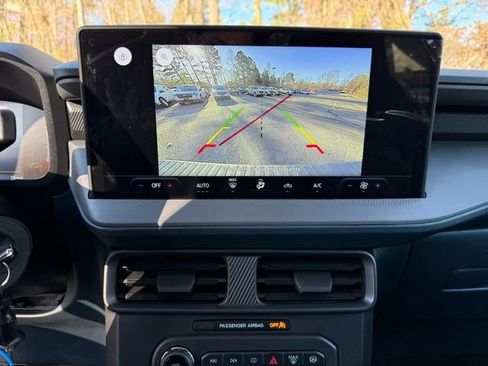 New 2025 Ford Maverick XL w/ Equipment Group 101A image 17