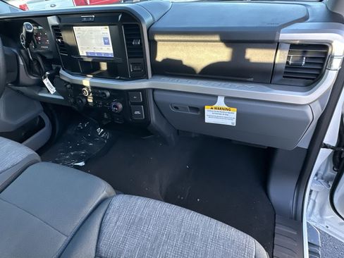 New 2026 Ford F450 XLT w/ 360-Degree Camera Package image 36