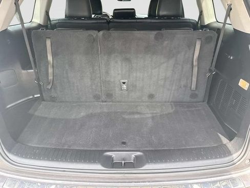 Used 2017 Toyota Highlander XLE AWD/4WD image 22