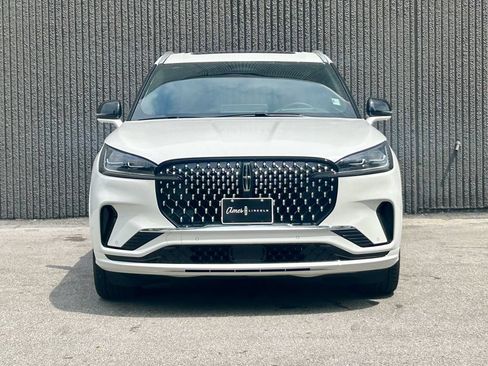 New 2026 Lincoln Aviator Black Label w/ Dynamic Handling Package AWD/4WD image 9