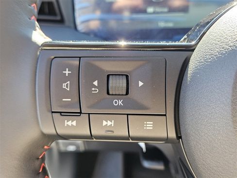 New 2026 Nissan Kicks SR image 25