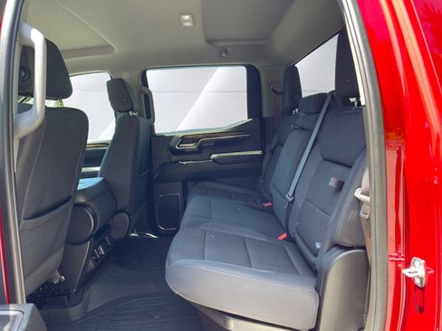 Used 2024 GMC Sierra 1500 Elevation AWD/4WD image 14