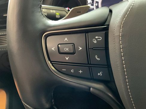 Used 2021 Lexus LS 500 AWD w/ Interior Upgrade Package image 13