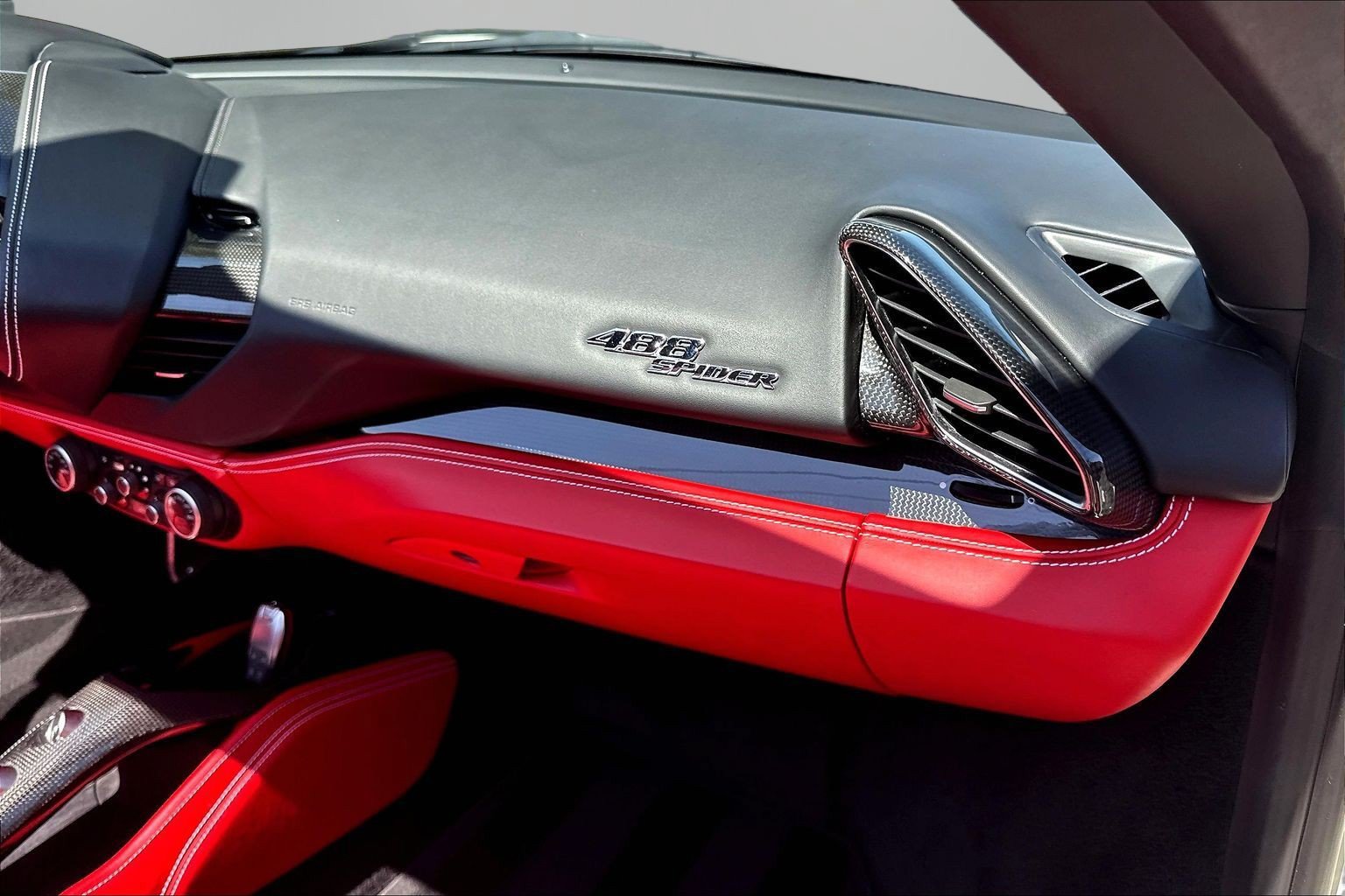 Certified 2019 Ferrari 488 Spider RWD image 21