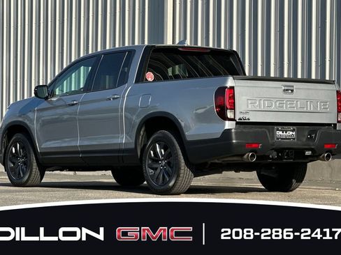 Used 2024 Honda Ridgeline Sport image 6