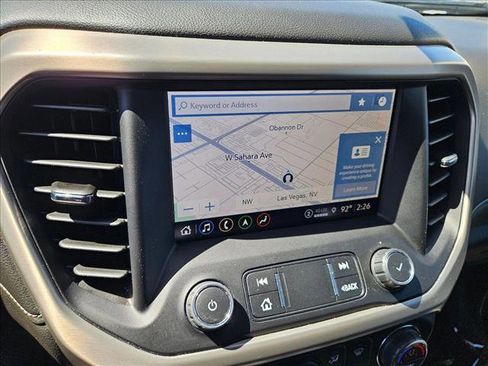 Used 2022 GMC Acadia Denali w/ Denali Ultimate Package AWD/4WD image 11
