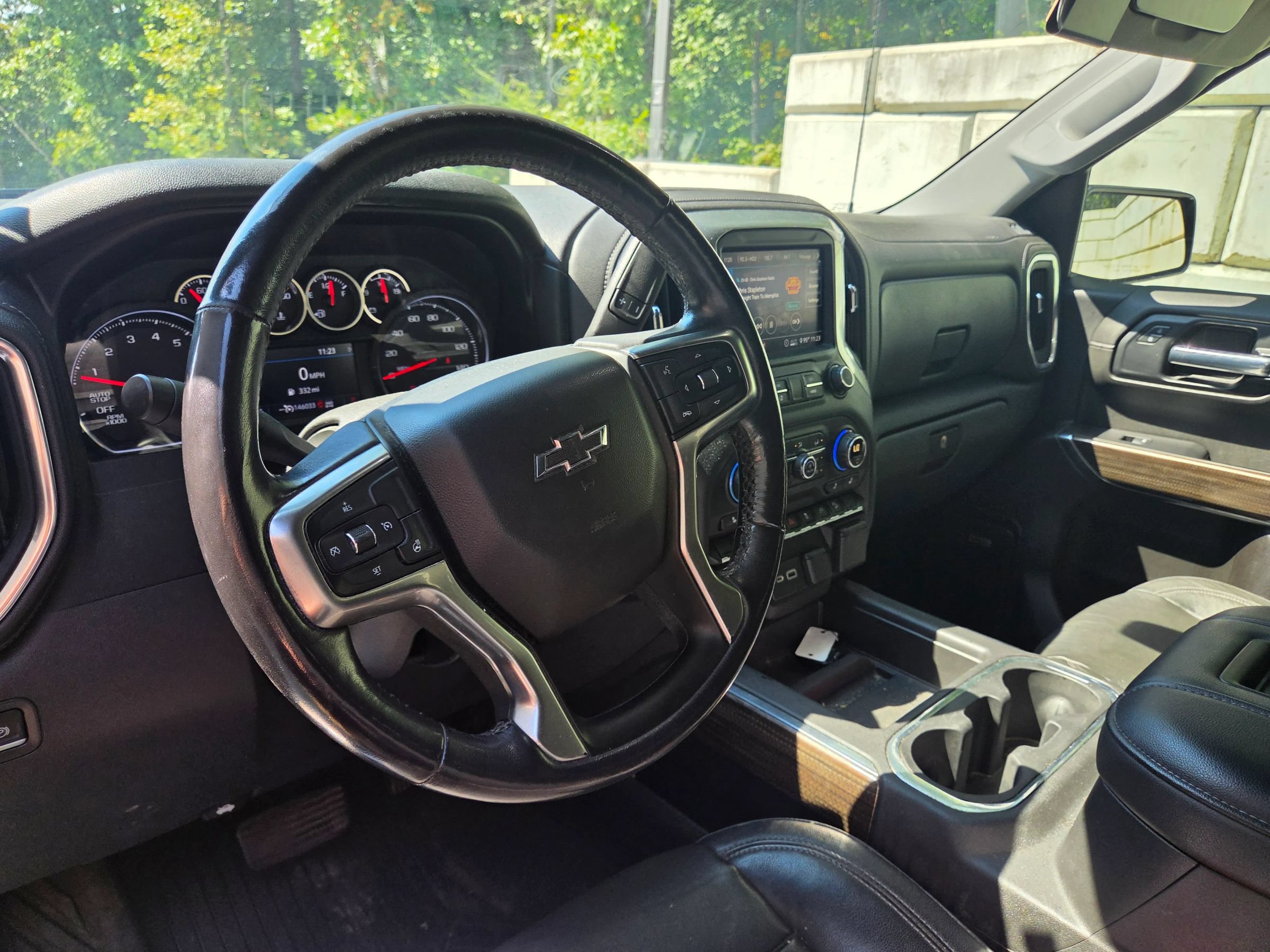 Used 2020 Chevrolet Silverado 1500 RST AWD/4WD image 3