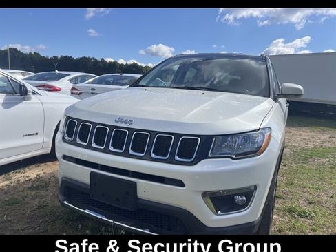 Used 2018 Jeep Compass Limited w/ Navigation Group AWD/4WD image 6