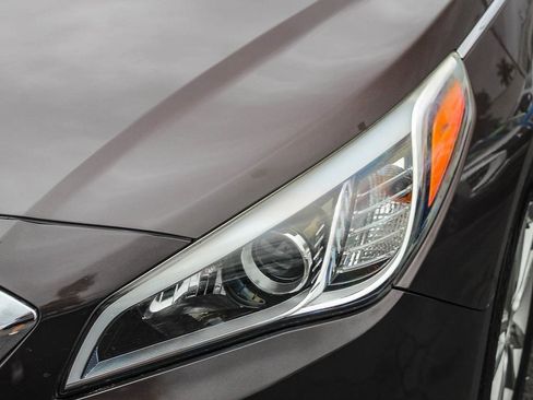 Used 2015 Hyundai Sonata SE image 4