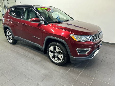 Used 2021 Jeep Compass Limited AWD/4WD image 2