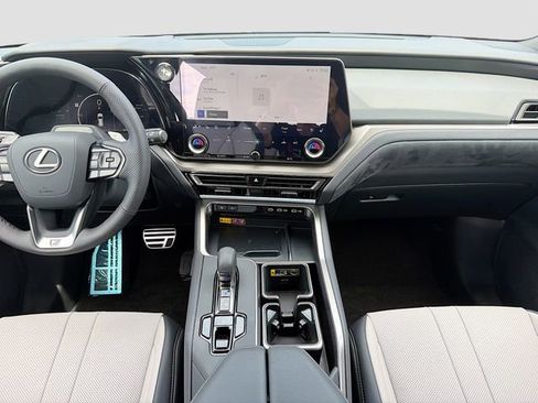 New 2026 Lexus TX 500h AWD image 20