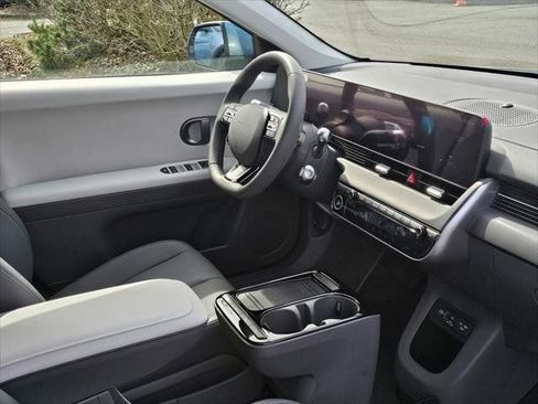 New 2026 Hyundai Ioniq 5 SEL AWD/4WD image 10
