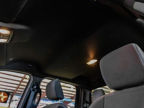 Used 2024 RAM 3500 Big Horn image 30