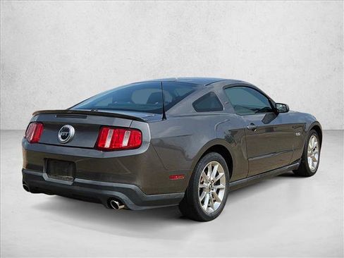 Used 2011 Ford Mustang GT Premium w/ Security Pkg RWD image 5