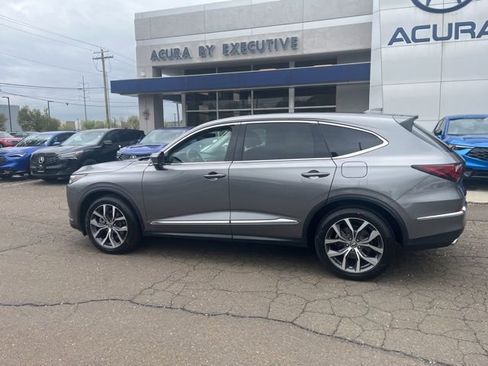 Certified 2023 Acura MDX SH-AWD w/ Technology Package image 4