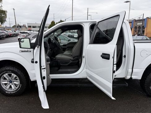 Used 2020 Ford F150 XLT w/ Trailer Tow Package image 30