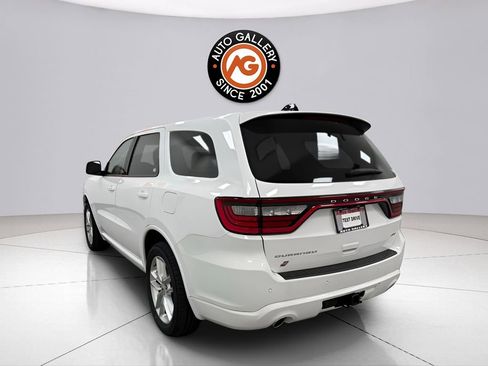 Used 2023 Dodge Durango GT w/ Trailer Tow Group IV AWD/4WD image 5
