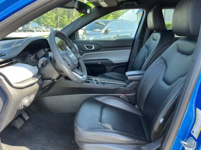 Used 2024 Jeep Compass Latitude