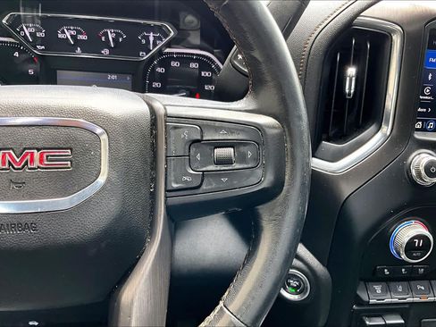 Used 2022 GMC Sierra 2500 AT4 w/ AT4 Preferred Package AWD/4WD image 24