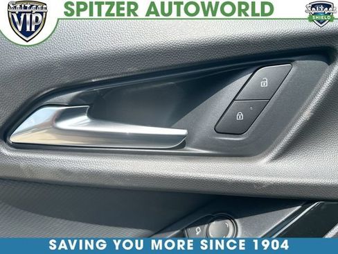 New 2027 Chevrolet Equinox LT w/ Convenience Package II AWD/4WD image 46