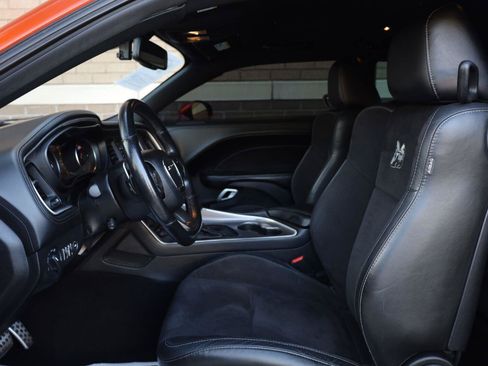 Used 2021 Dodge Challenger R/T Scat Pack RWD image 22