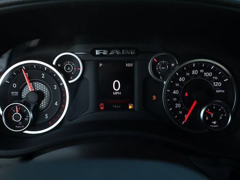 New 2026 RAM 2500 Tradesman AWD/4WD image 4