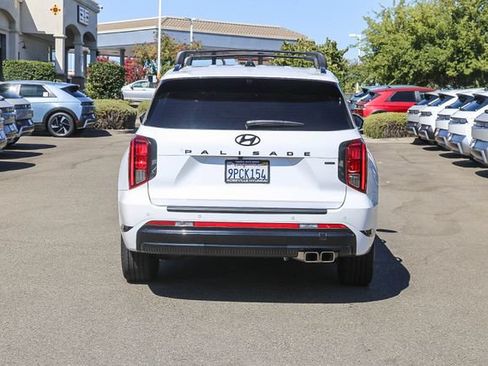 Certified 2025 Hyundai Palisade Calligraphy AWD/4WD image 4